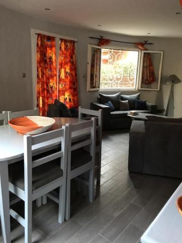 Villa18 Safari Village Saly エクステリア 写真